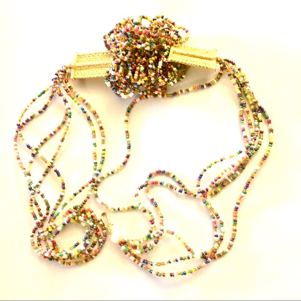 Artisan made, hand beaded choker: Kenyan market!